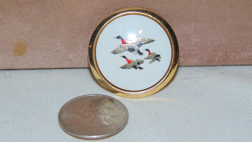 Vintage round three ducks - vintage,