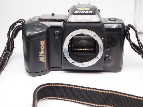 Nikon 401 35mm slr - f-401,