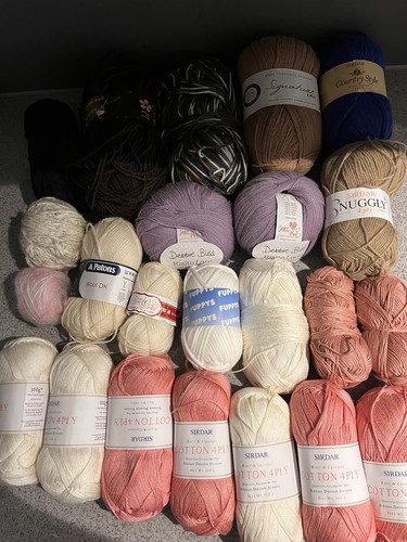 Job lot mixed wool - lot, no