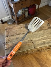 Vintage Skyline Fish Slice Kitchen Utensil - Orange Handle - Great!