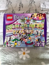 LEGO FRIENDS: Heartlake
