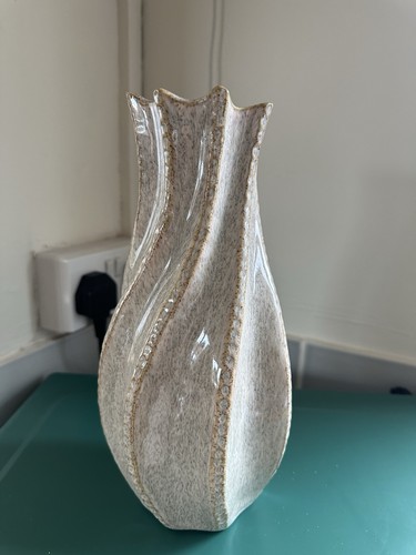 Next stone vase - next,