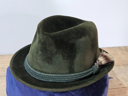 Vintage fisher comet - fisher, green