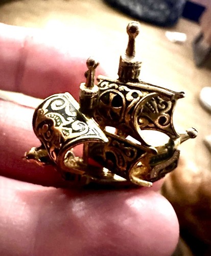 Vintage damascene style - vintage,