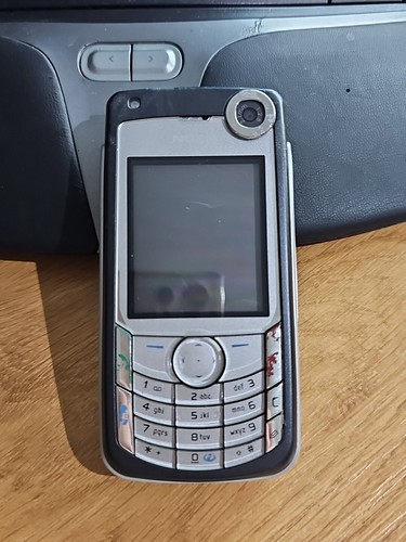 Nokia 6680 silver three - nokia,