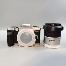 Minolta Dynax 5 35mm SLR