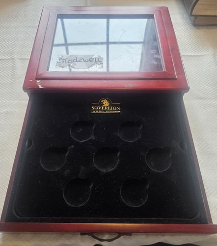 Gold sovereign display case - gold,