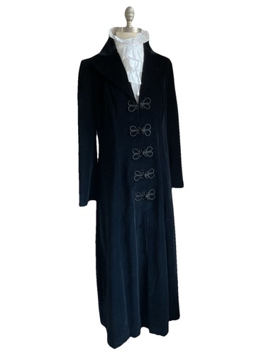 Black velvet coat - coat, size