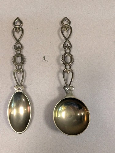 Pair brass vintage welsh - of,