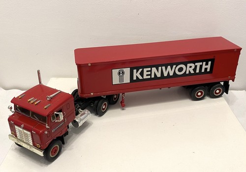 First gear 1953 kenworth - first, 1/34