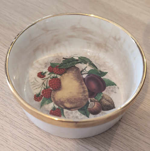 Dartmouth pottery white - pottery,