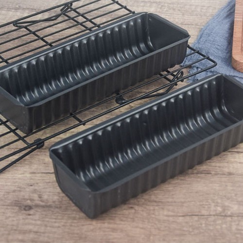Sandwich bread tin - bread, carbon