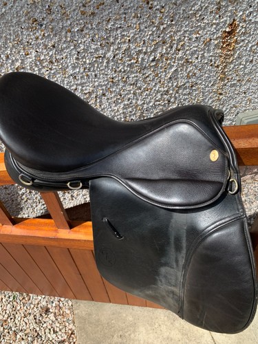 Gfs black leather - leather, 17"