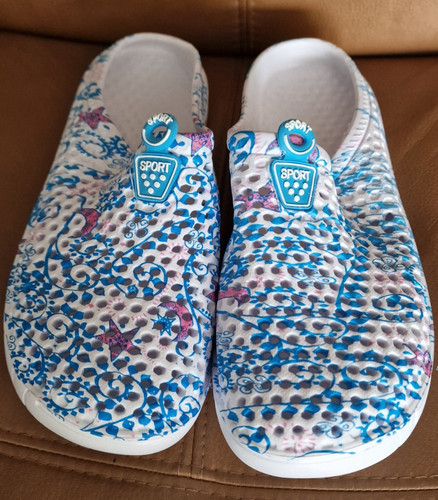Pair plastic clog style - plastic,