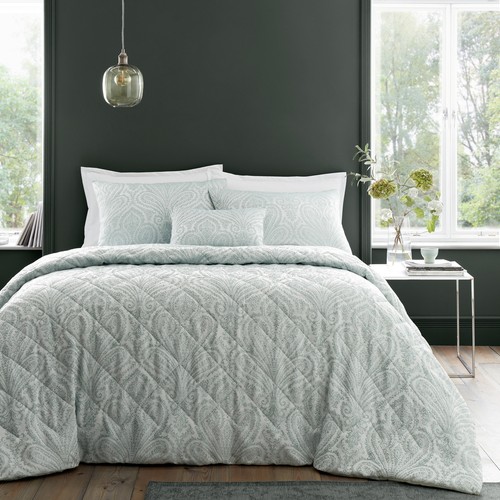 Jacquard quilted bedspread - quilted,
