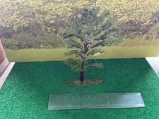 Vintage Britains Lead