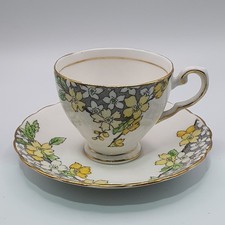 TUSCAN FINE ENGLISH BONE CHINA MADE IN ENGLAND C4552 Teacup &Saucer