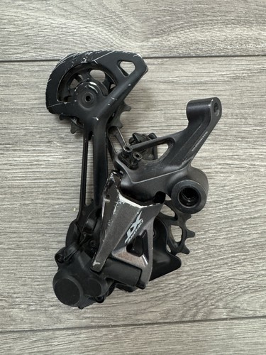Shimano deore m8100 - shimano,