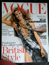 Vogue  - October 2004 - Excellent condition -  Ideal for Gift Quality