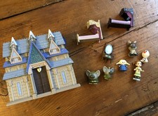 Disney Frozen Castle Playset ~ Animator Littles Collection Micro Set ~ Anna