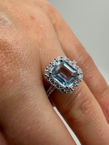 Platinum emerald cut - platinum,