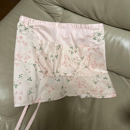 Wedgwood wild strawberry apron - strawberry,