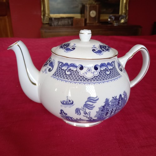Vintage duchess bone - bone, china