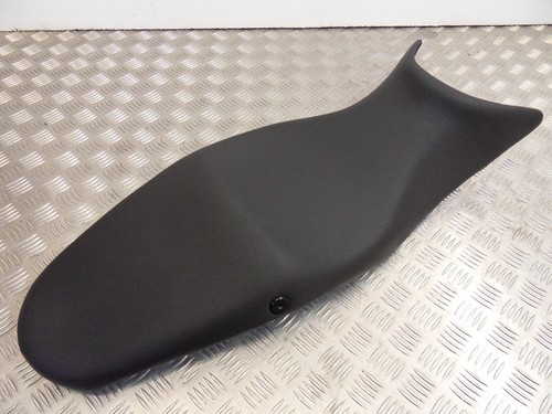 Genuine triumph street triple - triumph,