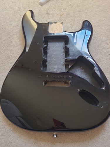 Squier sonic stratocaster body - sonic,