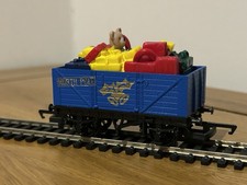 HORNBY NORTH POLE PLANK WAGON