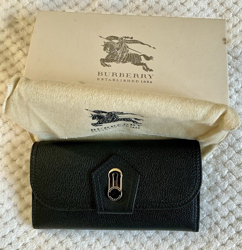 Burberry black pebbled - , leather