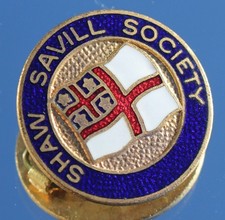 SHAW SAVIL LINE UNUSUAL SOCIETY GILT METAL ENAMEL BADGE