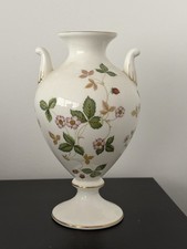 Wedgwood wild strawberry large - wedgwood,