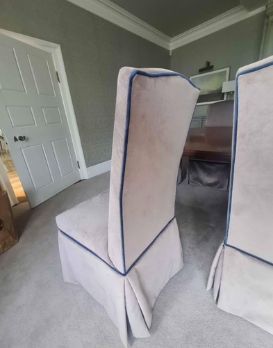 Beautiful newly upholstered - 6,