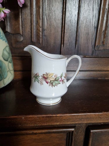 Vintage royal - vintage,