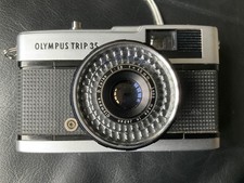 OLYMPUS TRIP 35 Compact 35mm Film Camera