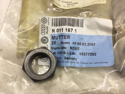 Stub axle nut rear audi - stub,