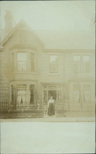 Edwardian woman outside house - woman,