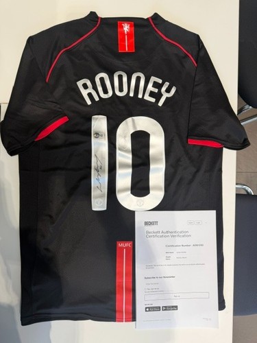 Wayne rooney signed - wayne,