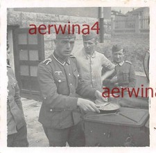 Squad leader Essen near