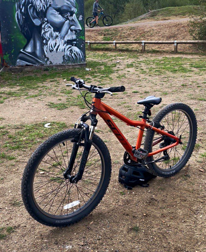 Scott mountain bike - mountain, —