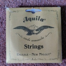 Aquila ukulele strings - strings,