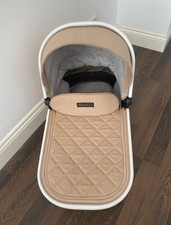 Venicci Pram Hooded Bed Base