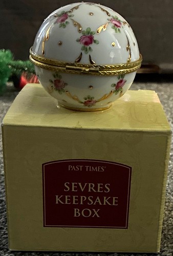 Past times sevres - past,