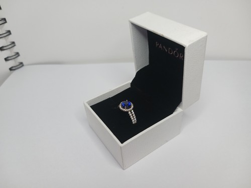 This 925 sterling - silver, ring