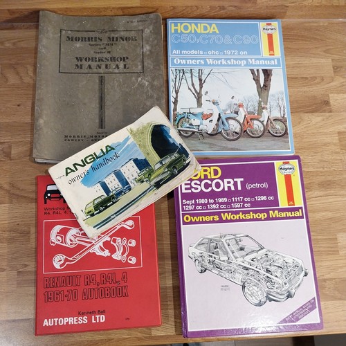 Car books ford escort - car,