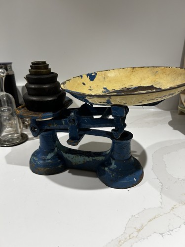 Antique cast iron weighing - antique,