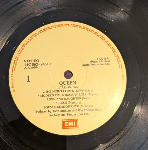 Queen stereo - , emi