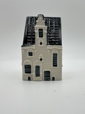KLM Blue Delft House by BOLS