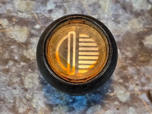 Classic light switch knob - light,